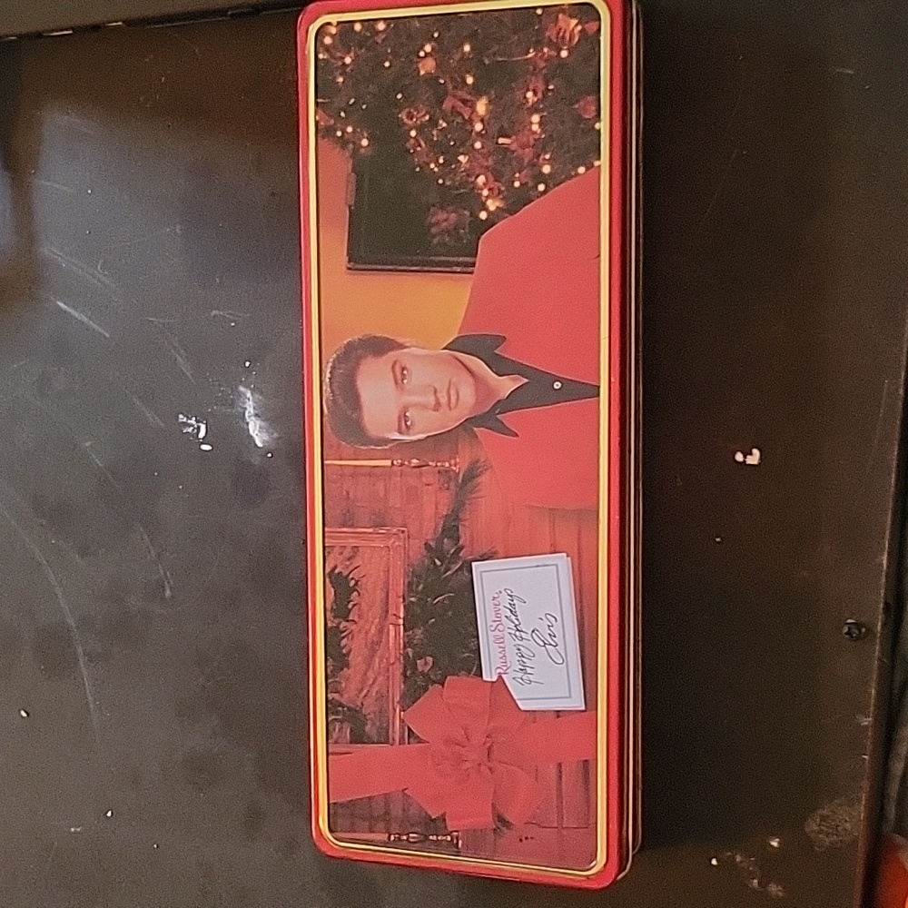 Elvis Presley Russel Stover tin